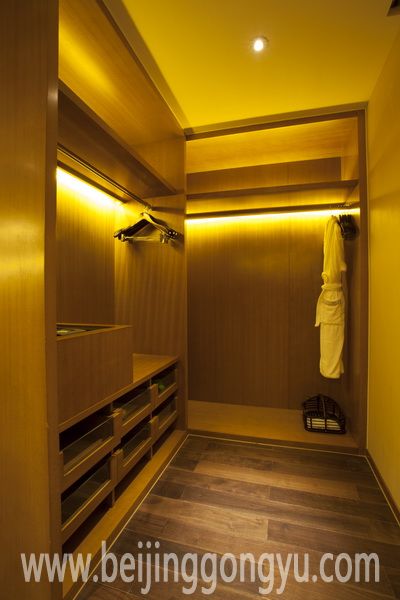 衣帽間（豪1）