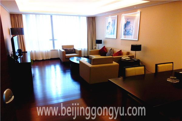 北京千禧公寓新出來一套使用面積118平方米兩居室，租金隻需31000元